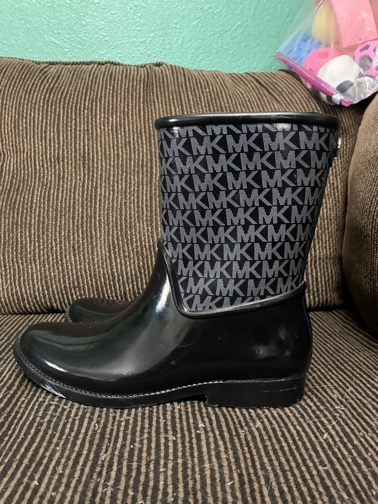 Sutter Logo Gray Rubber Boots - Michael Kors
