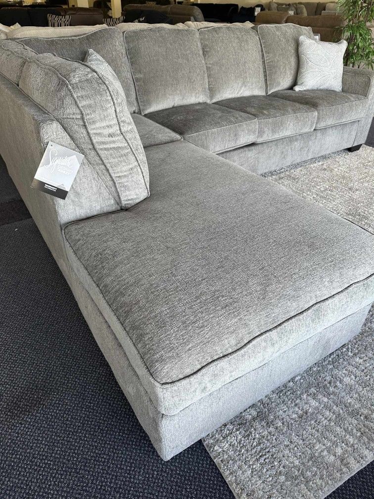 Altari Alloy Grey L Shaped Sectional Sofa With Chaise