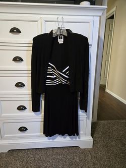 Tadashi Evening Dress And Jacket Ensemble