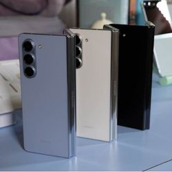 🚀 Unlock the Future with Samsung Galaxy Z Fold 5 5G 7.6" – Only $5 DOWN!