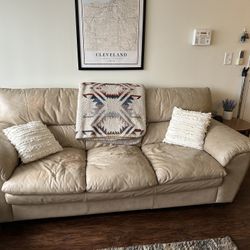 Tan 3 seat leather couch