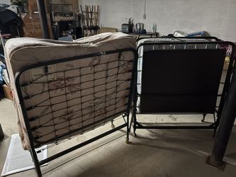 Roll Away beds 2 For $60. These Always Come In Handy