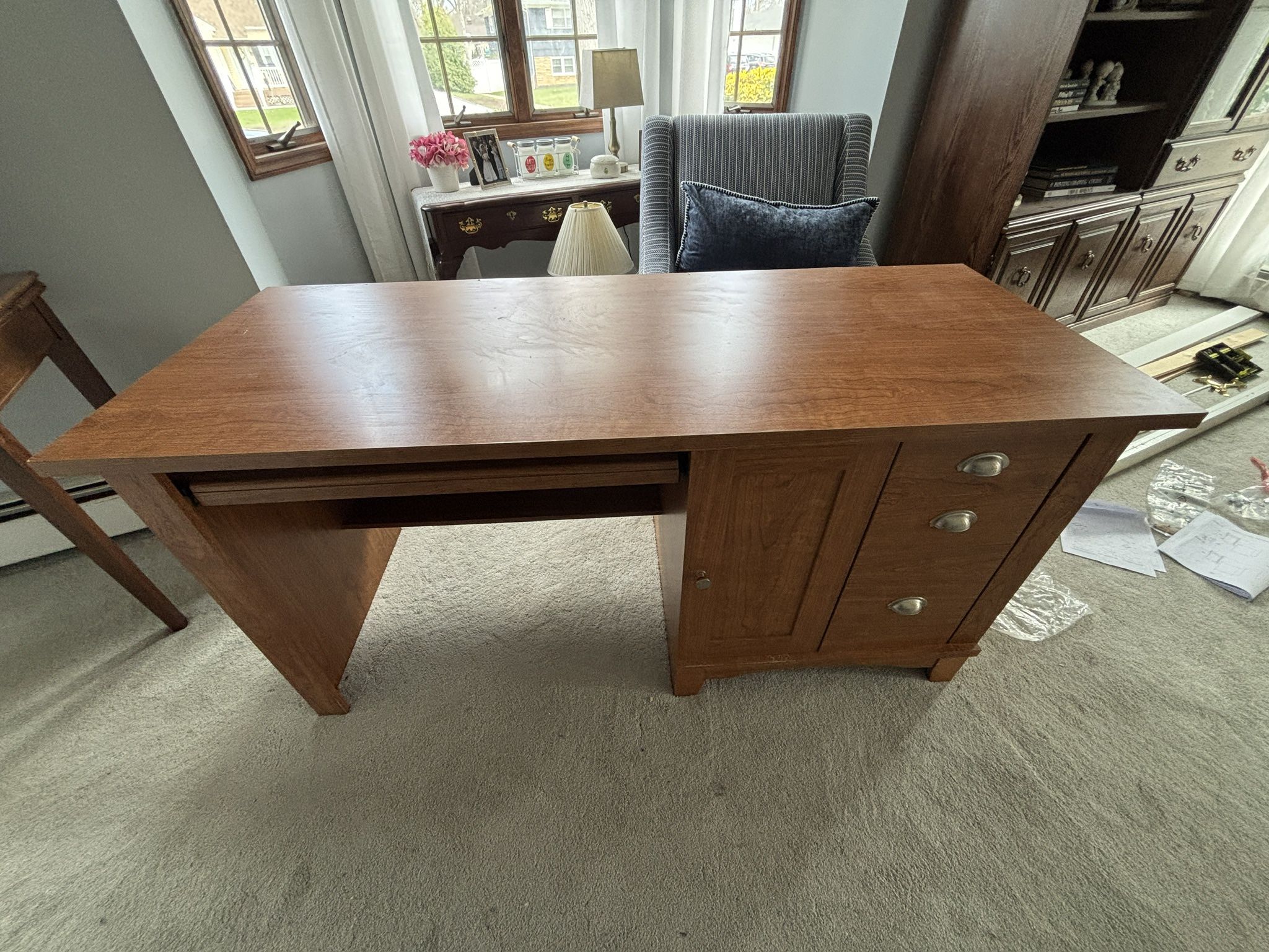 Office computer desk