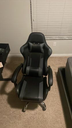 Gaming Chair (Used)
