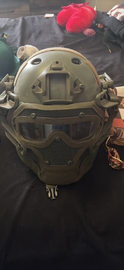 Paintball/ Airsoft Helmet with Mask