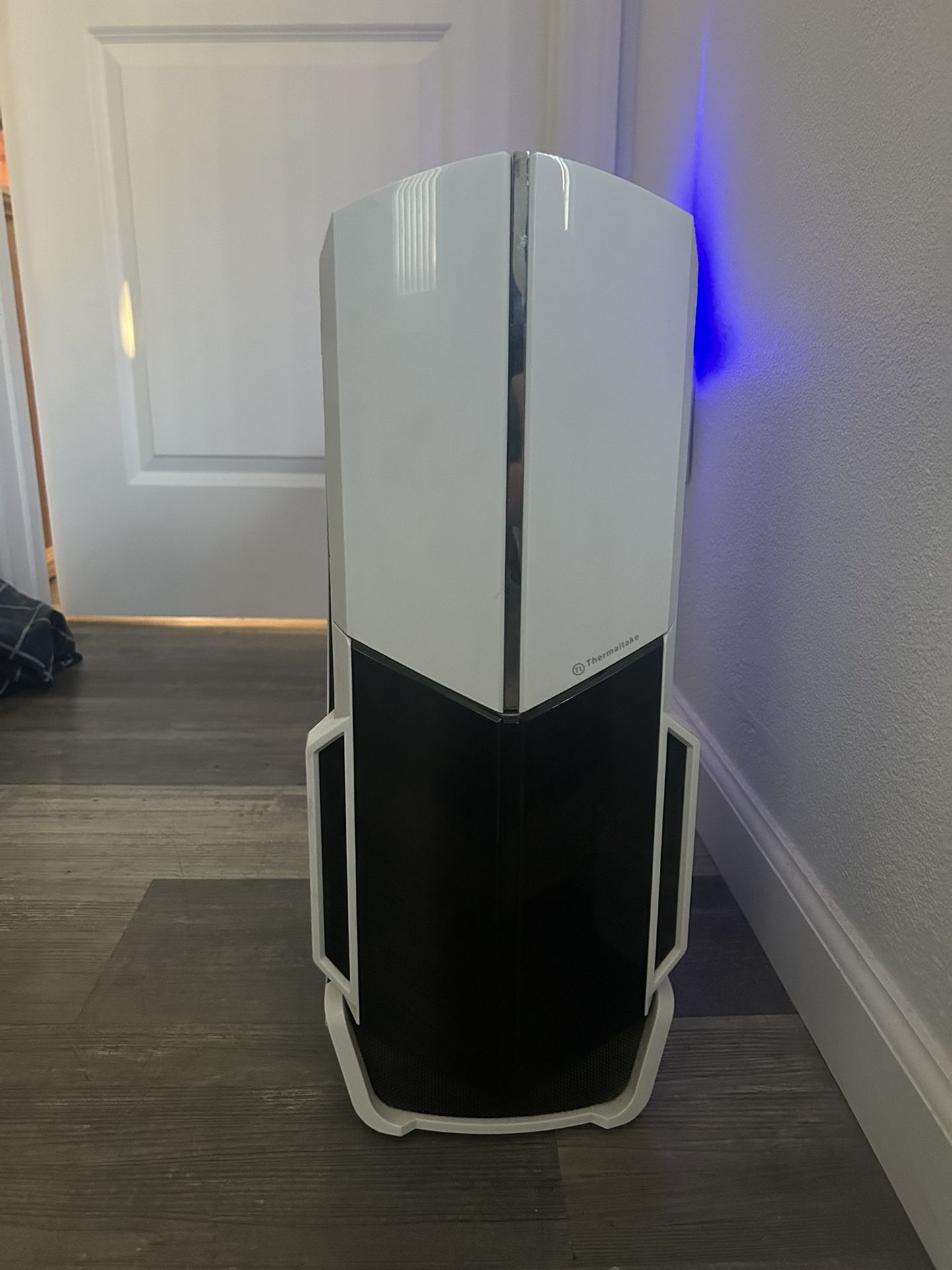Skytech Archangel Gaming PC Modified With Better Power Supply, 16gb Ddr3 Ram, And A GTX 1060 Superclocked