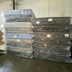 Original Nectar Queen Mattress – Like New