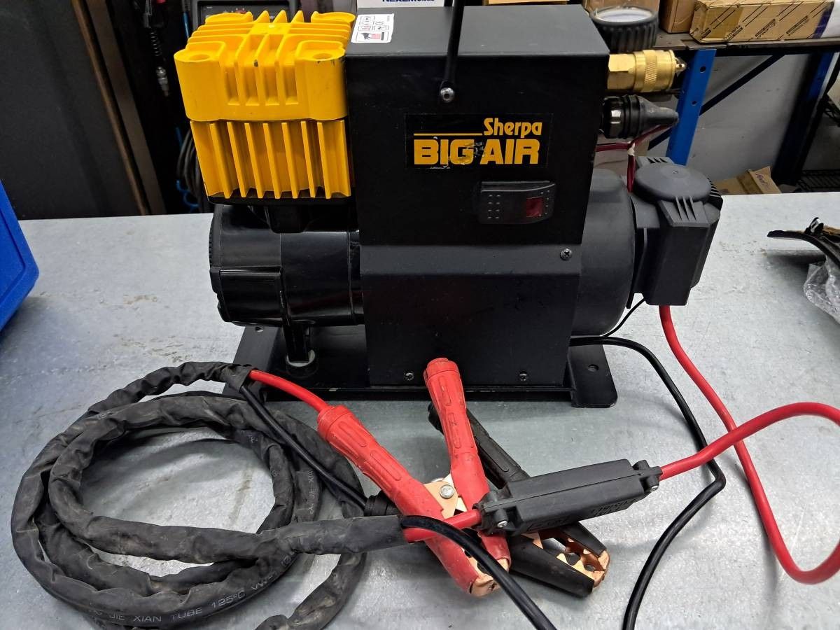 SHERPA Big Air DC Air Compressor Offroad Jeep Land Cruiser 4x4