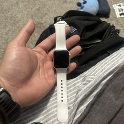 Apple Watch SE // 40mm // s/m band