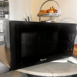 Magic Chef microwave