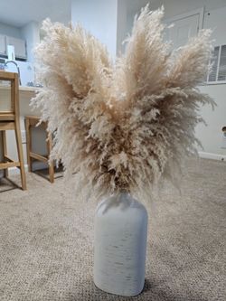 Large Ceramic Vase with Pampas Grass Arrangement (16")