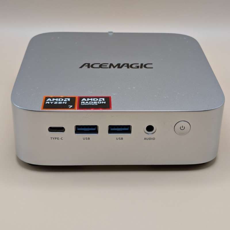 Full mini pc Gaming Setup