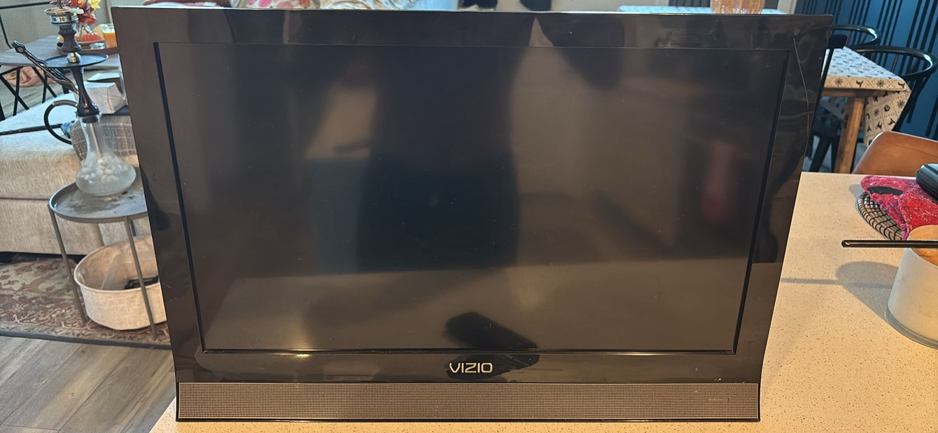 Vizio Tv With Remote Non Smart Tv 26” (CASH ONLY)