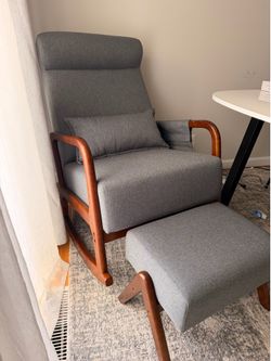 Rocking chair and ottoman