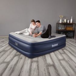 Bestway Tritech 22" King Air Mattress with Built-in AC Pump