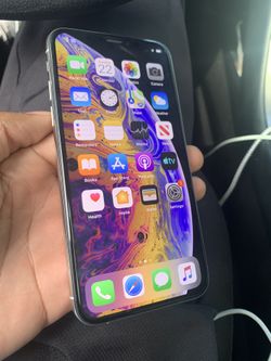 iPhone XS unlocked