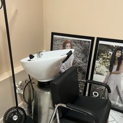 Salon Shampoo Station