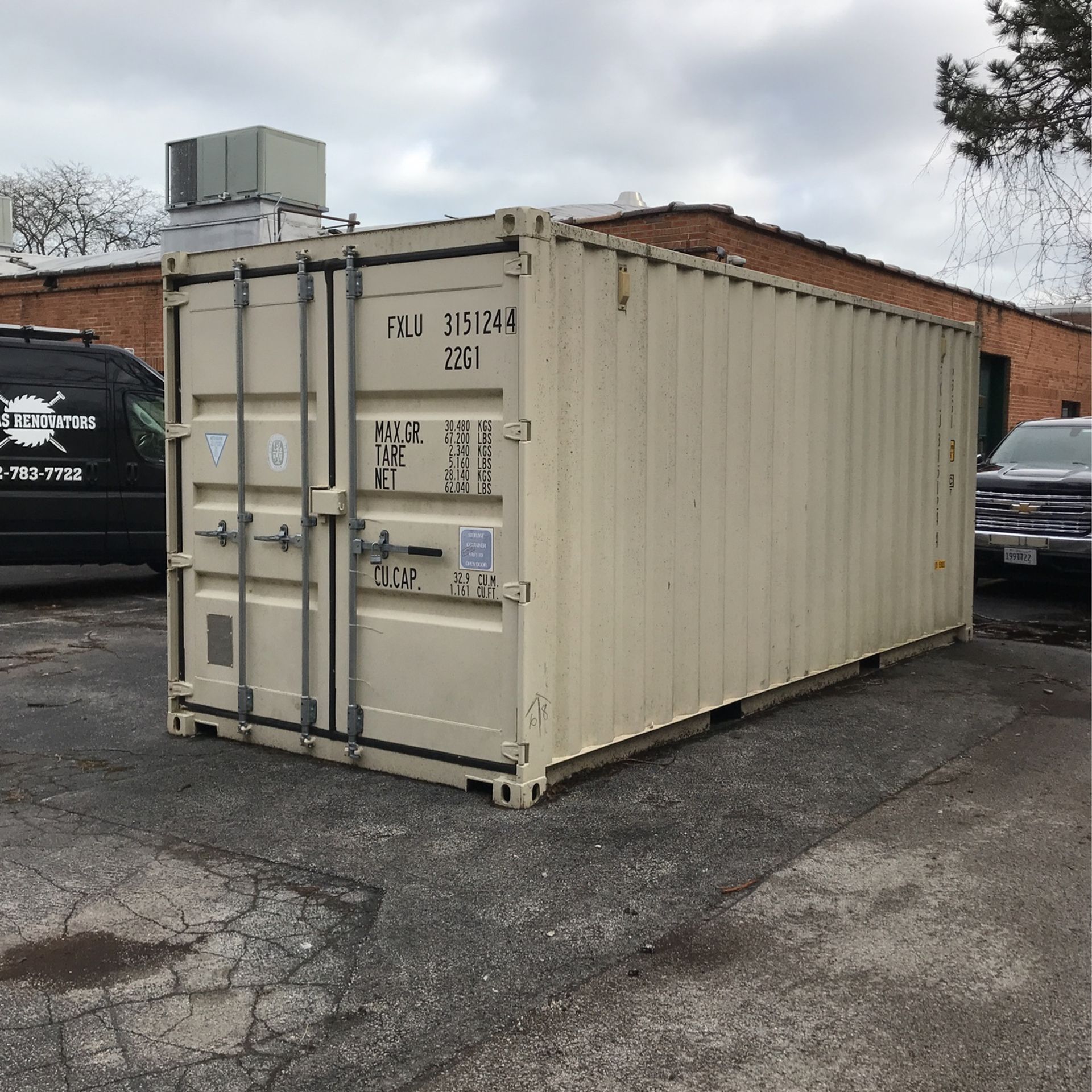 Need It Gone Today! 20’ Shipping Container 2,000.00 for Sale in Kenilworth, IL OfferUp