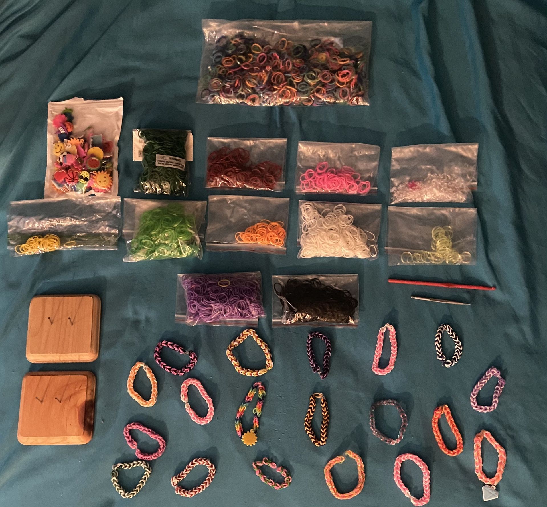 Rubber band Bracelet Stuff