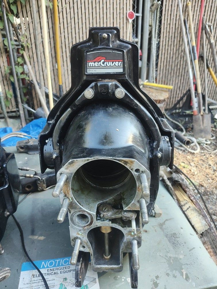 Mercruiser Alpha 1 Outdrive