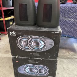 Polk Audio Compression Loaded Tower Speakers With Built In LEDs