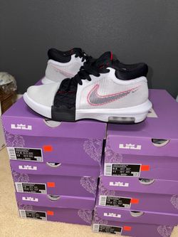 Size 9.5,10.5,12  - Nike Lebron Witness 8 White University Red Black Basketball Shoes