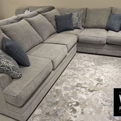 Sectional ✅Financing Available 
✅Apply from your phone 
✅No Credit needed 
✅90-101 days No interest 
✅$0 Or $50 DOWN 
✅Delivery available 
✅Se Habla E
