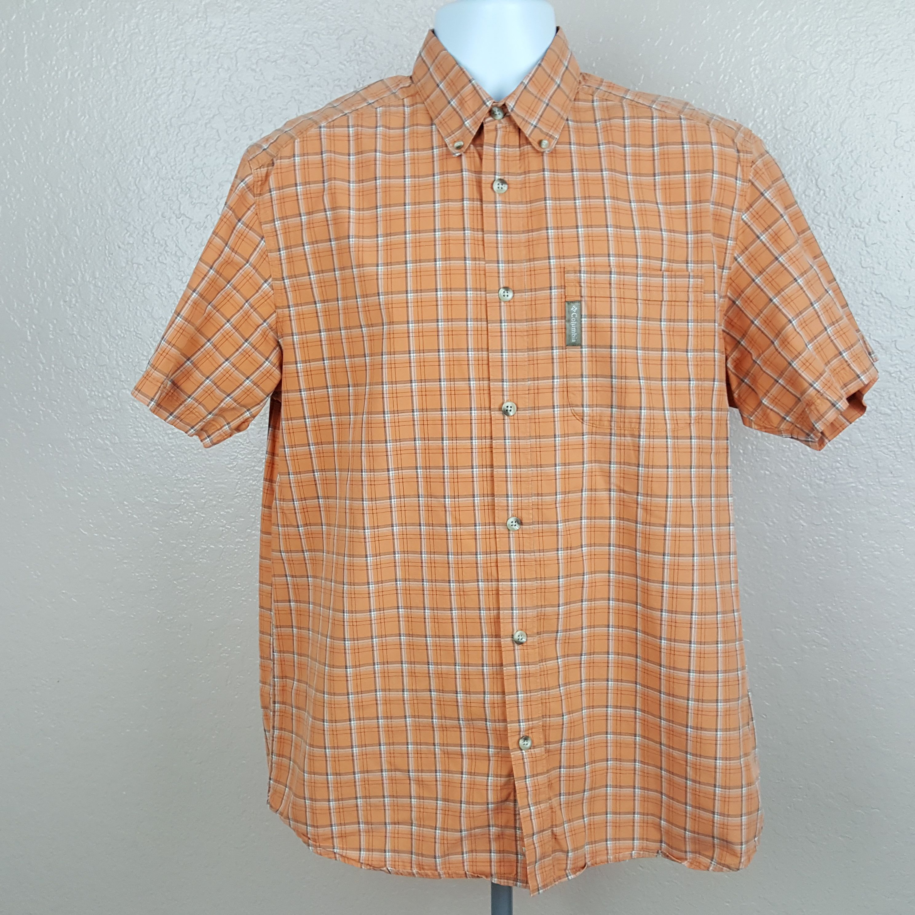 Columbia Mens Casual Short Sleeve Shirt Size M Orange Checks Plaid R14