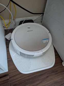Bissell SpinWave Pet Robot, 2-in-1 Wet Mop and Dry Robot Vacuum, WiFi Connected