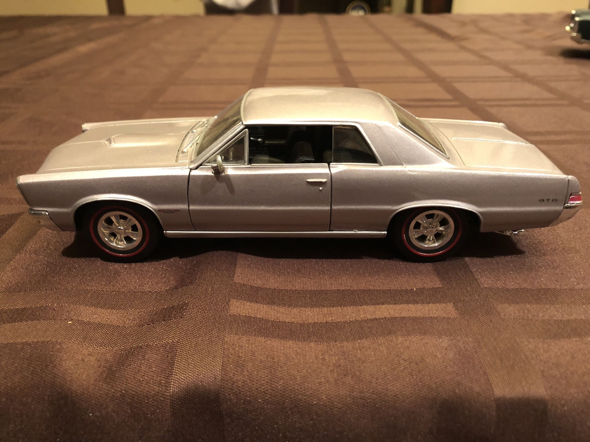 1965 Pontiac GTO - Diecast 1:24