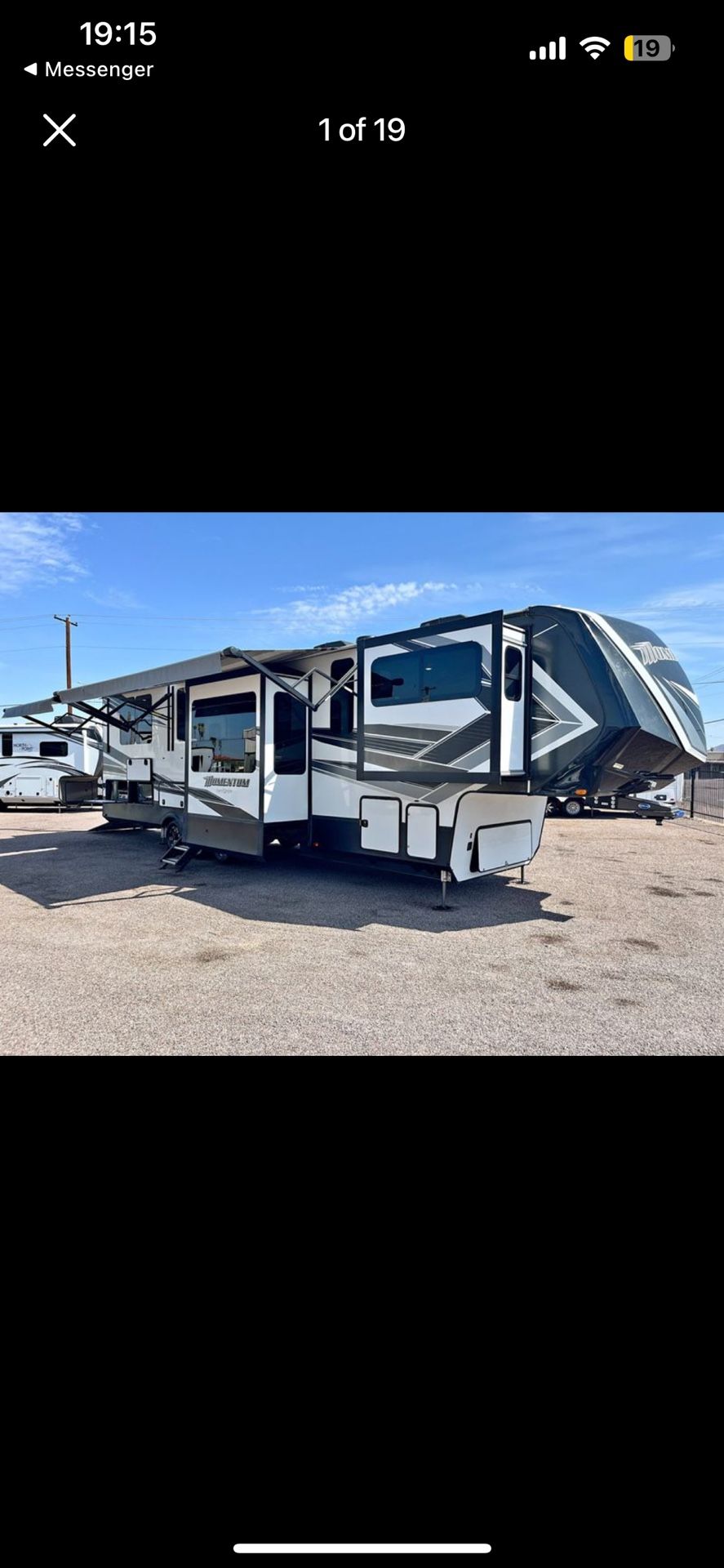 RV 2021 Grand Design Momentum