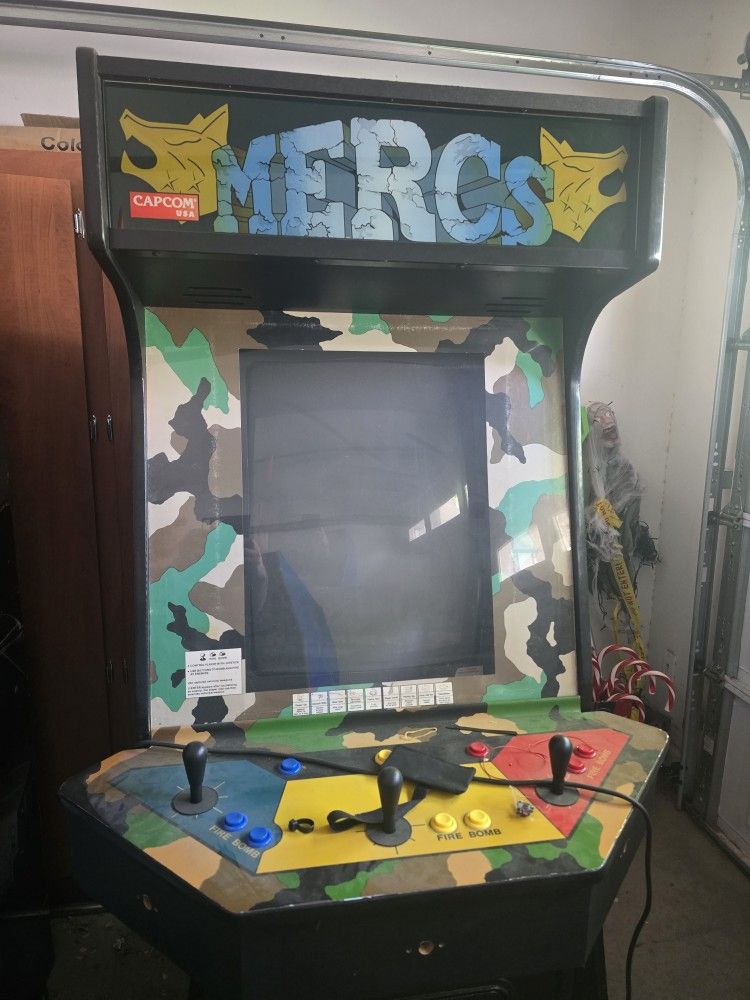 Capcom MERCS Arcade Game