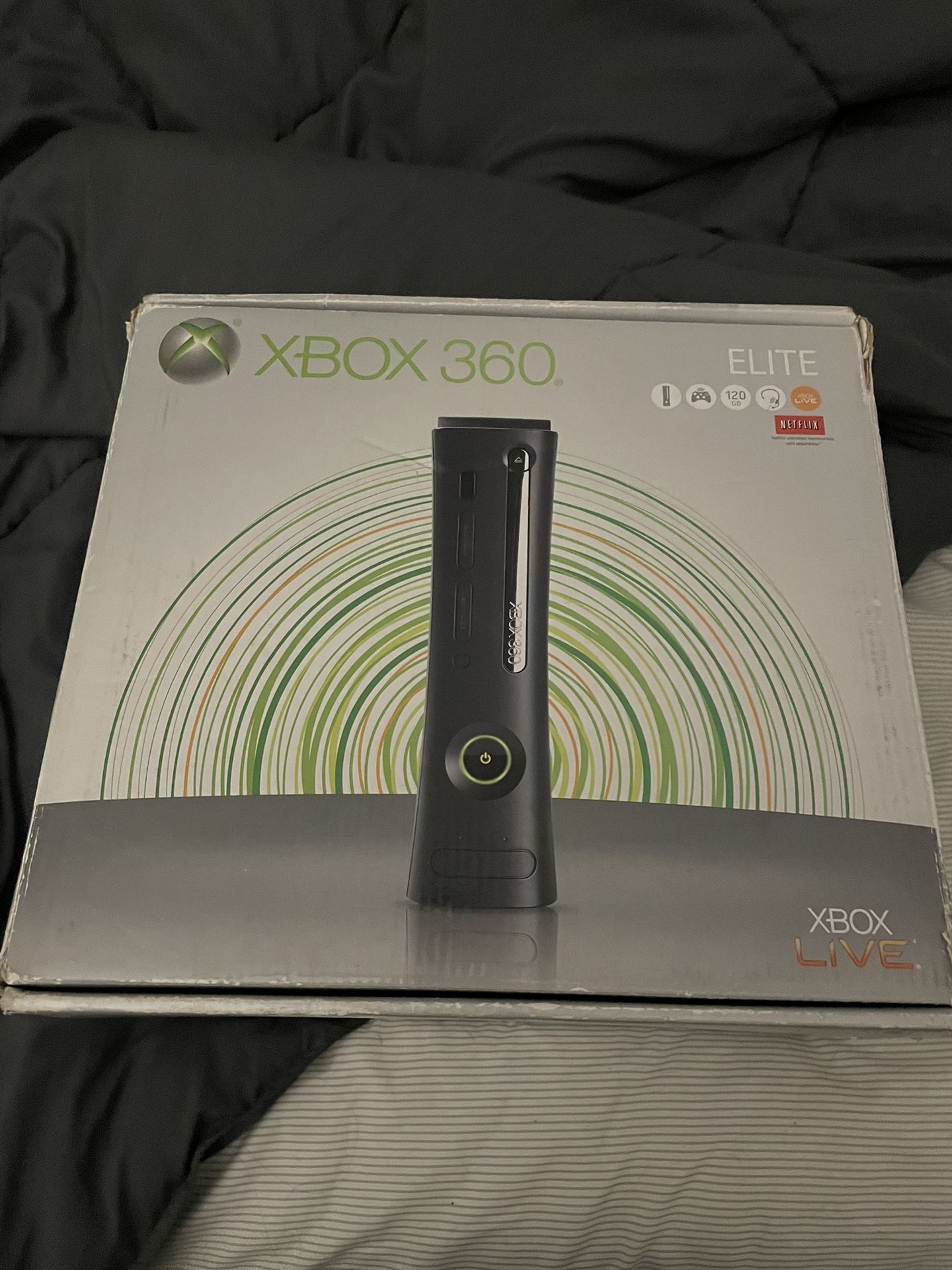 Xbox 360 Elite With Games
