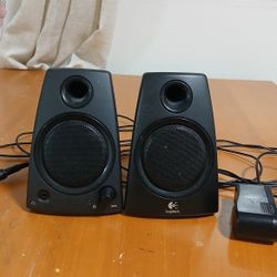 Logitech speakers (×2)