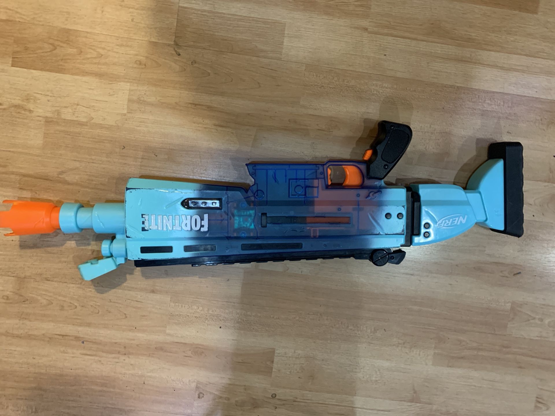 Nerf Fortnite AR-Rippley Motorized Elite Dart Blaster