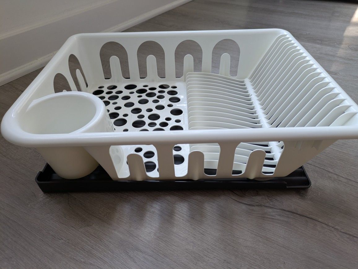 IKEA FLUNDRA and RINNIG Dish Drainers