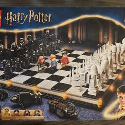LEGO® 76392 Harry Potter Philosopher's Stone Hogwarts Wizard's Chess **RETIRED**