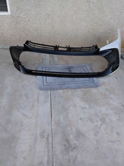 Toyota Crown 023-026 fron bumper Used