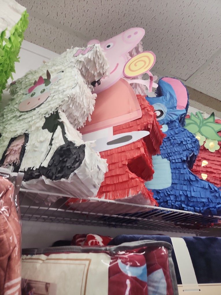 Piñatas