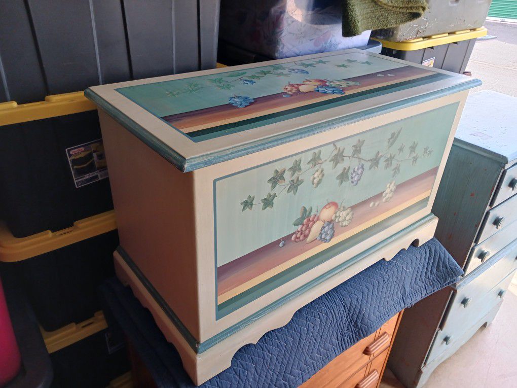 Handpainted Hopechest / Toybox Solid Wood
