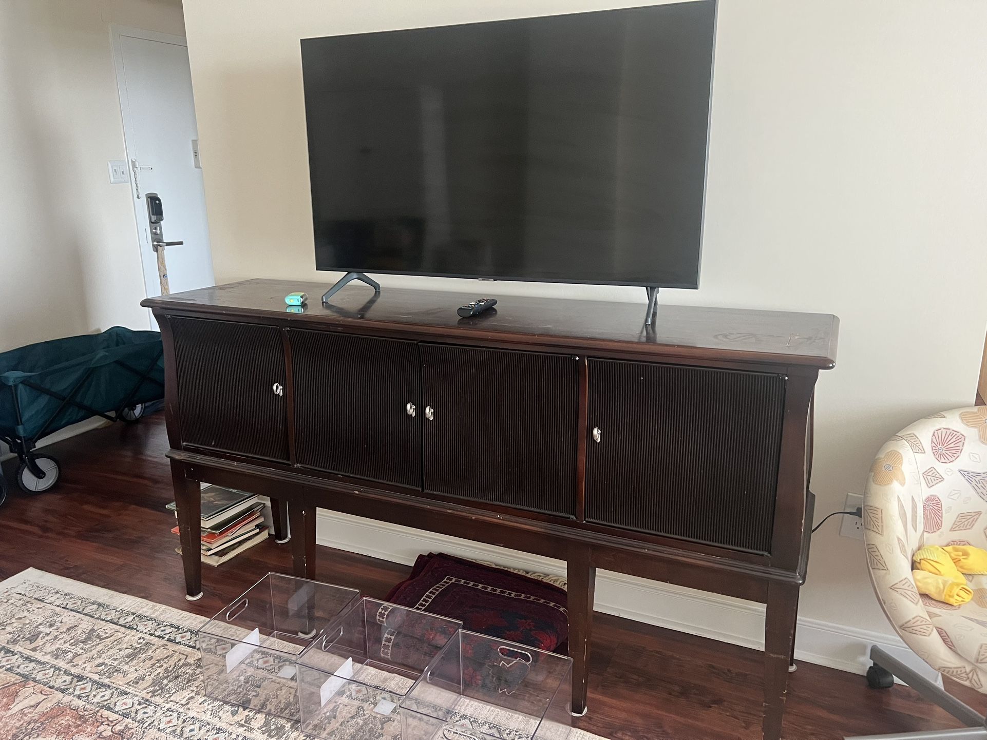 Tv Cabinet