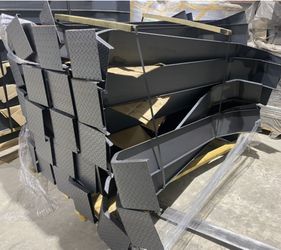 14guage Trailer Fenders 9.25”x72” Dual Axle Trailer 200$ With Back Plates For A Full Set Up. 