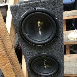 Pioneer Subwoofers 10 Inch in Sealed Box