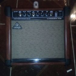 Behringer Ultracoustic 15 Watt Amp