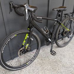 2017 Cannondale Touring Hybrid Gravel/Commuter/Road Bike - Dual Disc Brakes/ 20-Speed/ Shimano Tiagra Set / TUNED/ 51cm Frame (MSRP $1,620)