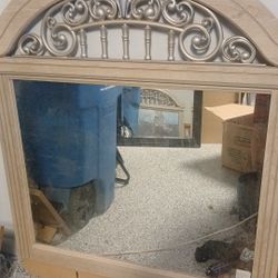 Ashley Dressers Plus Mirror 