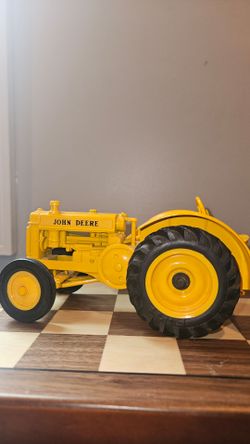 John Deere Yellow Diecast Toy Tractor Farm Vehicle Agriculture Theme