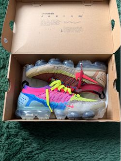 Nike Vapormax random