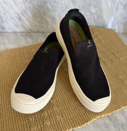 CARIUMA Women’s shoes