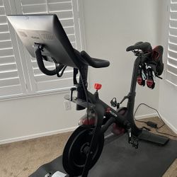 Peloton Bike 
